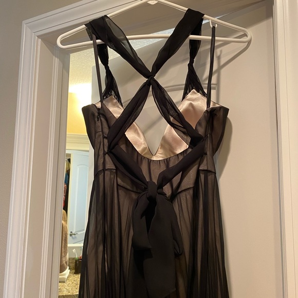 White House Black Market dress - Picture 3 of 3